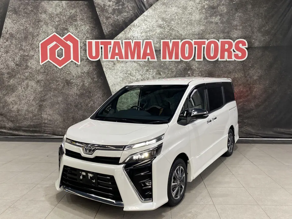 TOYOTA VOXY ZS KIRAMEKI III