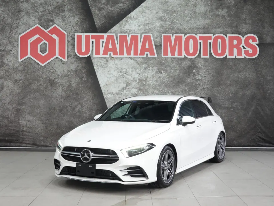 MERCEDES BENZ A180 1.3 STYLE AMG LINE