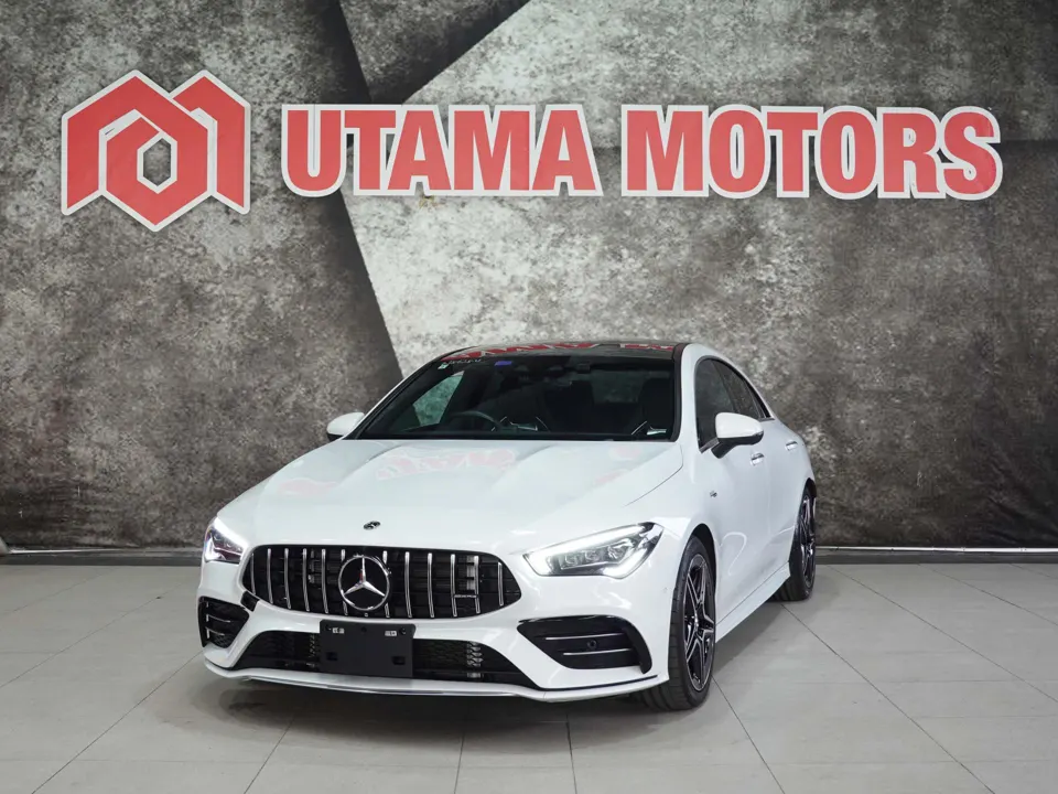 MERCEDES BENZ AMG CLA35 4 MATIC