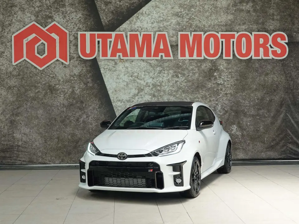 TOYOTA GR YARIZ RZ HIGH PERFORMANCE MT