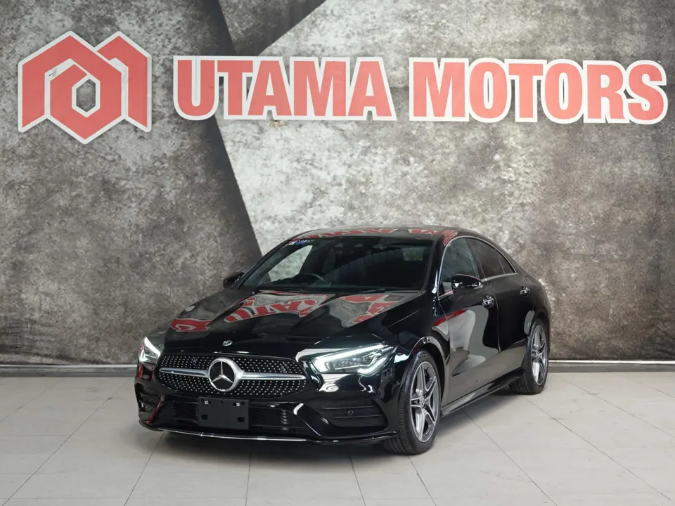 MERCEDES BENZ CLA180 AMG LINE