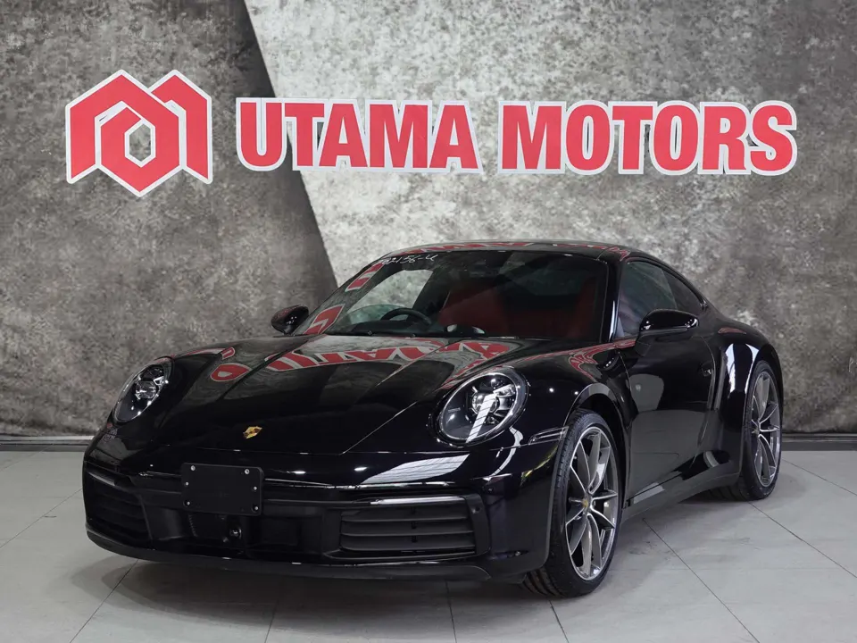 PORSCHE 911 CARRERA