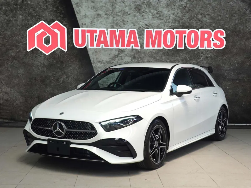 MERCEDES BENZ A180 STYLE AMG LINE