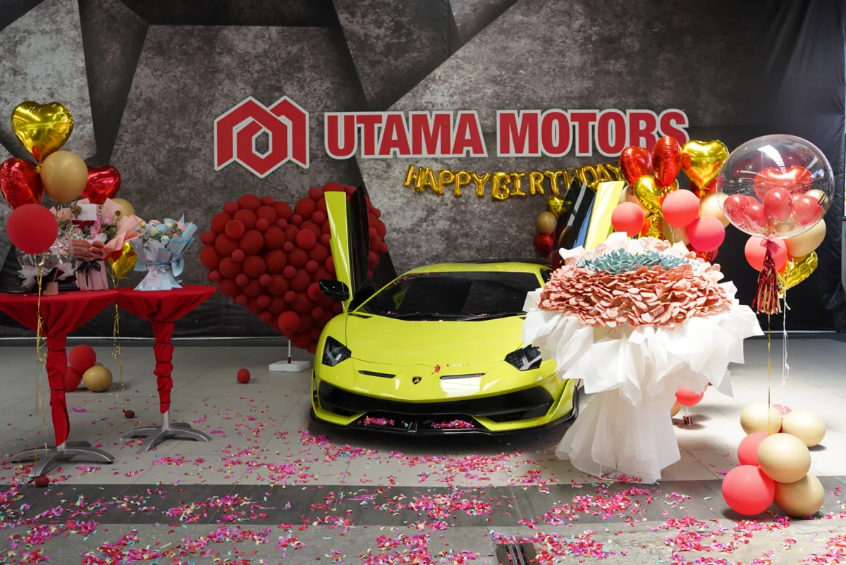 A Lamborghini Aventador SVJ decorated for a customer celebration